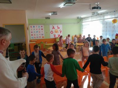 Международния ден на музиката - ДГ Слънце - Стамболийски