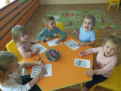 Международния ден на музиката - ДГ Слънце - Стамболийски